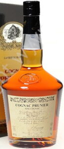 Prunier Fine Cognac with an Hechsher; click to see it better on an other bottle