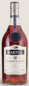 Cordon Blue Tricentenaire; only difference with regular cordon bleu extra old is possibly 700ml on the left bottom instead of 70 cl.