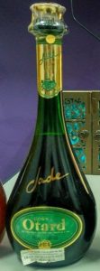 70cl; different colour of neck capsule and content and ABV in different colour; 70cl