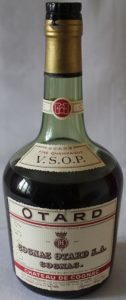 70cl 1957; no ABV stated; on shoulder label VSOP is printed below 'fine champagne'
