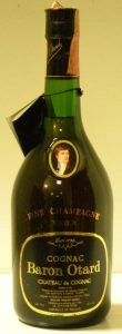 70cl stated very small on the bottom left; 'Chateau de Cognac'; Italian import 