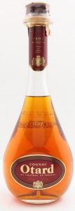 70cl stated; red and gold stopper; with VSOP on the shoulder; different number of lines on neck