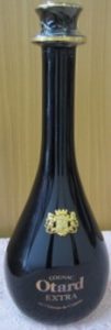 70cl stated on the back, differently