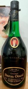 0.70l stated and 40%vol; 'fine champagne vieillie par Otard'