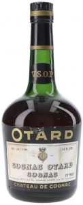 Otard in gold letters on a black surface; no castle on the neck label; 24 FL OZS (est. 1960-70s)