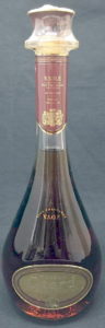 Different colour label, 700ml stated on the back; Japanese import
