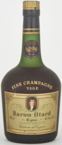700ml and Alc/Vol 40% stated