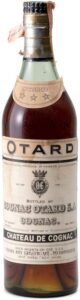 No castle on the neck label and Chateau de Cognac is in white on a black band; 4/5 quart; USA import by Canada Dry Ginger Ale Inc; est. 1950s