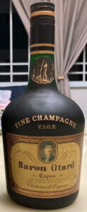 70cl stated, screw cap; Asian import (Asian characters on the back)