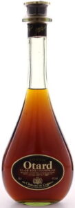 70cl, VSOP Fine CHampagne, Portuguese import (importadores e distributores exclusivos em Portugal - Vinalda - Companhia Comercial de Bebidas, LDA; Av Sacadura Cabral 45 A - Lisboa)