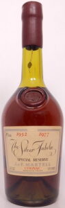 The Silver Jubilee of the Queen (1815, 1906, 1914 and 1918 vintages); 24 FLOZ (1977); on the back side: 70cl and 40%vol; Swiss import