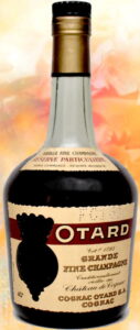 Reserve Particuliere, vieille fine champagne on the neck, grande fine champagne on the label; punche holes above Otard; no emblem on the capsule