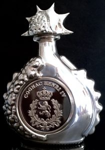 Silver; 40 years old cognac; €549,-