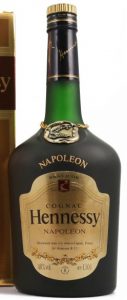 Napoléon-Bras d'Or, 1.5L; different embleme and Bras d'Or placed high on the label (1970s)