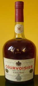 1.5L Trois Étoiles Luxe; standard two lines of text underneath