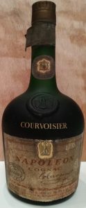 Different importer, Italian. With the text 'Reservé a la Vallée d'Aoste'. 73cl stated. (1970s)