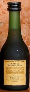5cl stated left below, with an addional line of text above; grande champagne. 