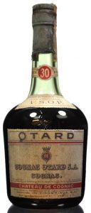 VSOP 30 years old, with an embossed emblem on the shoulder