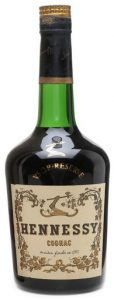 Said to be 70cl at auction, but nowhere stated, also not on the box. Below cognac is printed: 'maison fondée en 1765' (1970s)