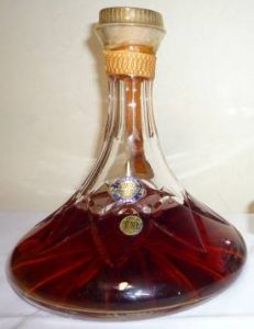 70cl Napoleon decanter (back-side); click to see front detail; different stopper