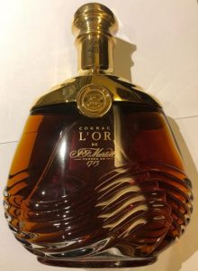 Special bottle, click to see back: 1995 L'OR De Martell Cup at the Shatin Racecourse in Hong Kong; said to be75cl (probably a one off)