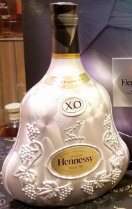 Hennessy Ice; designed by Apartement 103, 750ml stated (2017)