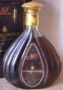 700ml Duty Free Sales Only, stated on back (1990s)