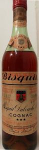 73cl stated; text in black and red (1950s); Giuseppe Alessio import, Torino; Bisquit in capitals on the neck label 