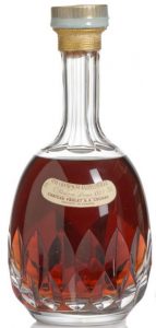 Extra Vieille Réserve Louis XVI in a Sèvres cristal decanter, 40° and 75cl stated