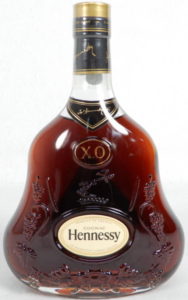 On front no volume or abv stated; on the back 'COGNAC' and Japanese text; 700ml