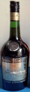 70cl (placed in the lower left corner) three stars Fine Cognac, content not stated (1980s)
