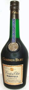 Produced and bottled in France above Martell & Co Cognac; content 700ml; 40%ALC/VOL