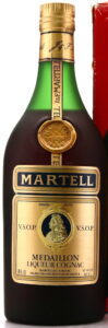 Without 'special reserve'; 24 fl OZ, 70°Proof and 40°GL stated (1970s)