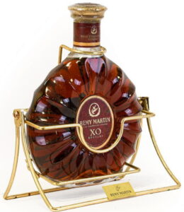 3L XO Special in a stand