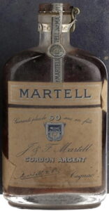 Although it is stated on the back to hold 1/2 litro, according to the auction house it is 35cl