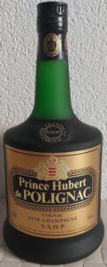 On shoulder label: Fine Champagne above VSOP Cognac; 40° and 1 Litre stated (1970s)