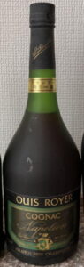 700ml Japanese import; with the text Grande Fine Champagne printed underneath