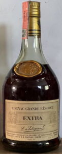 75cl, Italian import by Carpano; est 1960s - early 1970s
