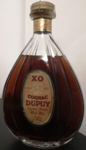 700ml XO, text below Dupuy also in red