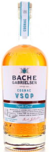 70cl VSOP triple cask, under label is white; 'Élaboré par nos soins à Cognac' in blue (ca. 2018)