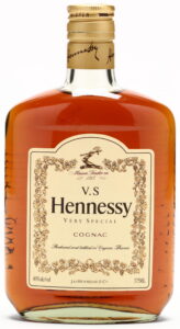 375ml, with 'VS' above Hennessy and a line below 'cognac'