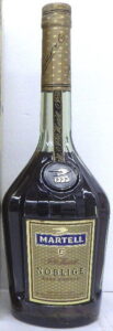 No content or ABV indicated on the bottle; on the box: 70cl (Asian bottle)