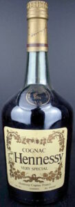 750ml and 80 Proof, without a duty seal; EAN on the back (after 1985)