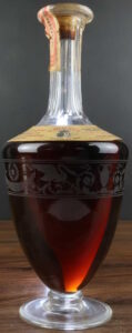 Same decanter, no box present; 4/5 quart US import; prossibly also a 1894 vintage, but not sure 