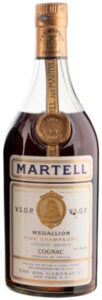 Médallion Fine Champagne Liqueur Brandy; content not indicated, 80 proof, Garneau import (US)