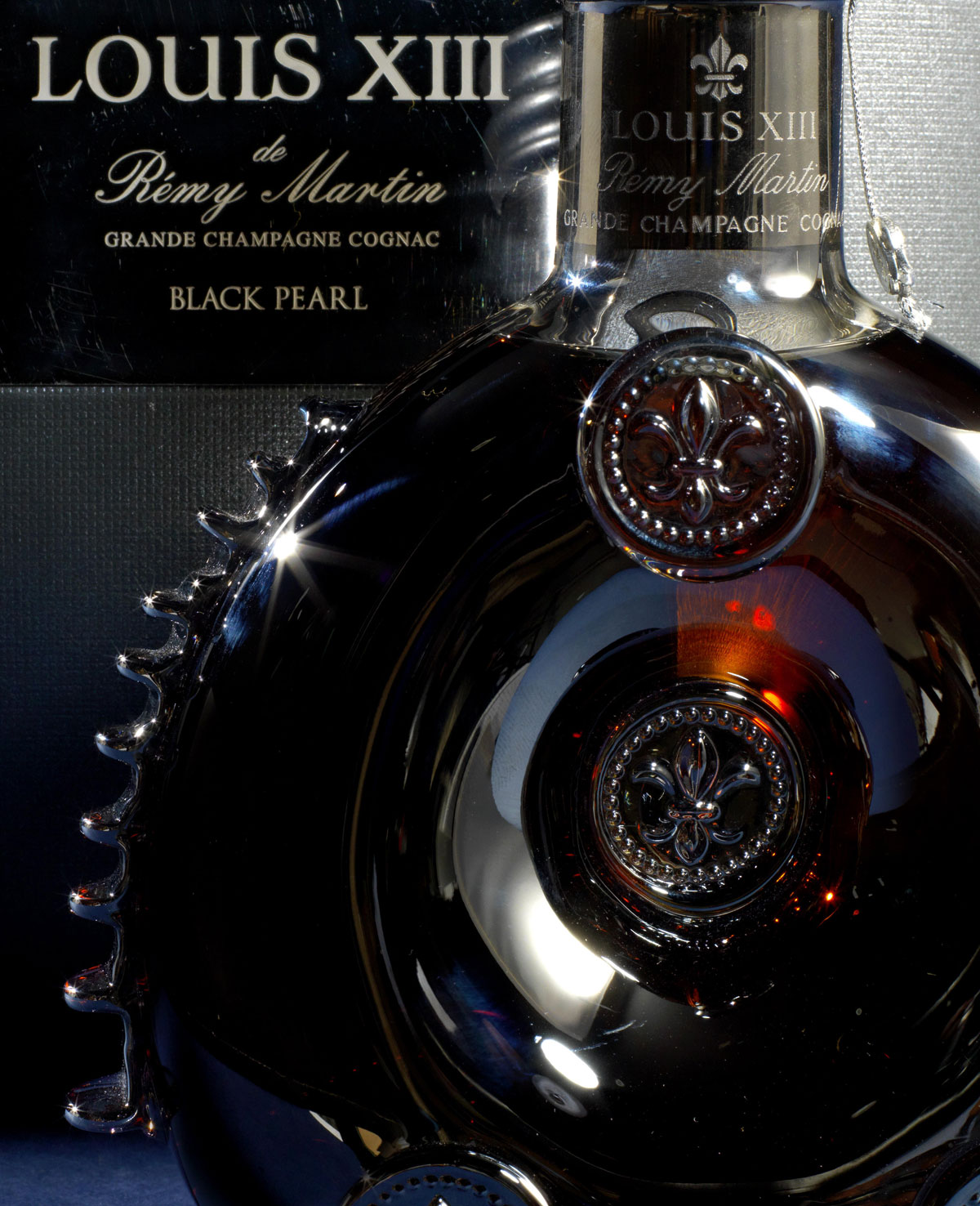 Remy Martin Louis XIII Black Pearl 40.0 abv NV (1 BT75), The Timeless  Whisky Collection, 2022